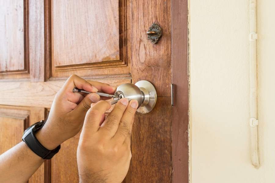 commercial locksmith east rockingham