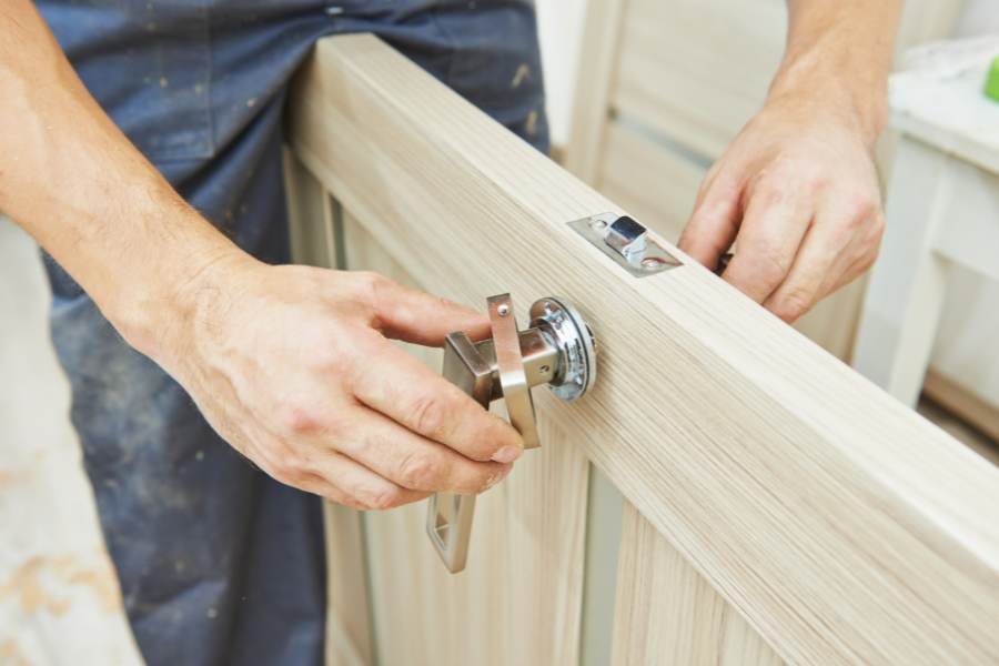lock installation perth