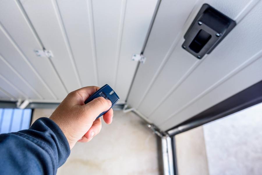 automotive locksmith naval base