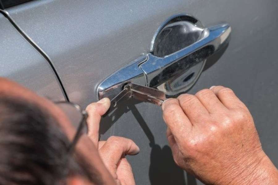 Automotive locksmith Lake Coogee