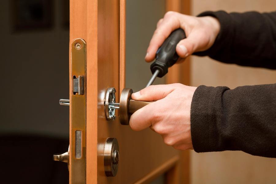 commercial locksmith Casuarina